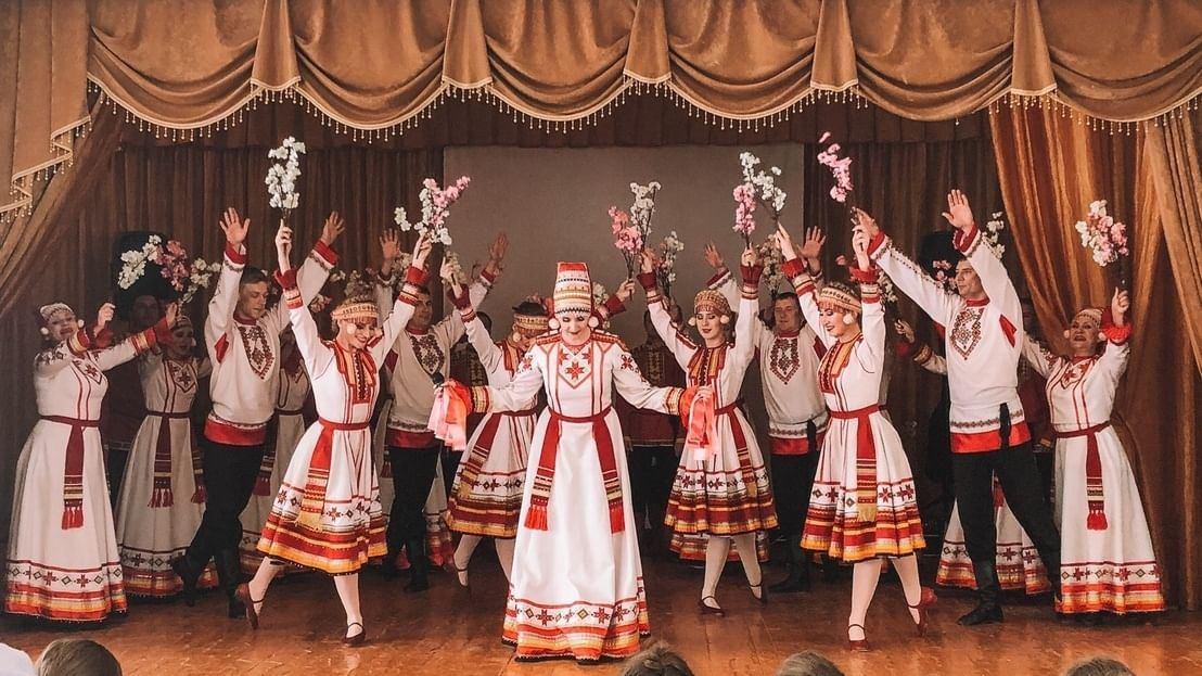 Мастер-класс по мордовскому народному танцу «Эрзяночка»