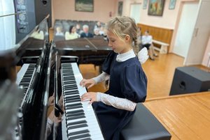 Конкурс на лучшее исполнение полифонического произведения