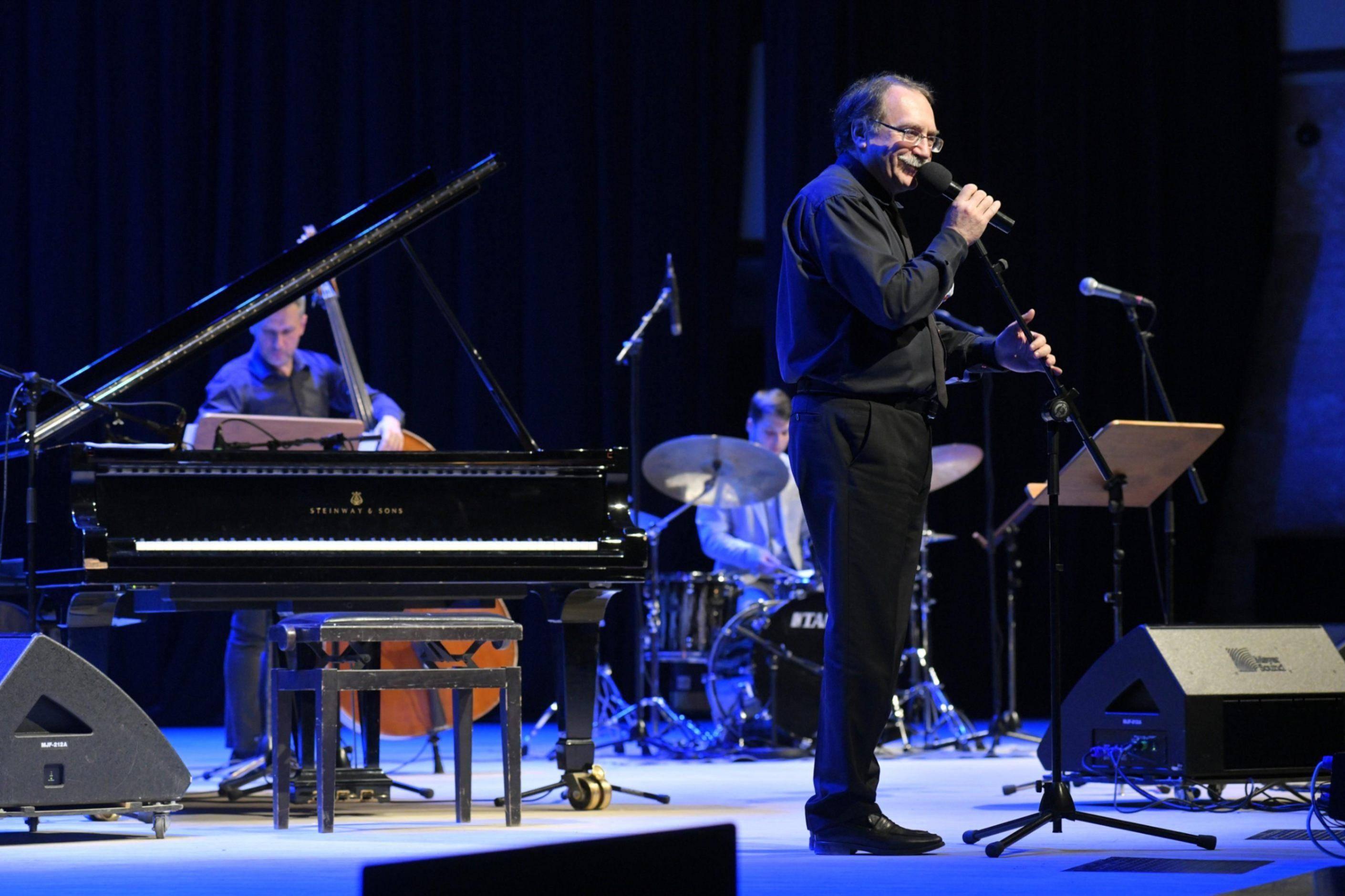 Абонемент «Вечера джаза с Даниилом Крамером»