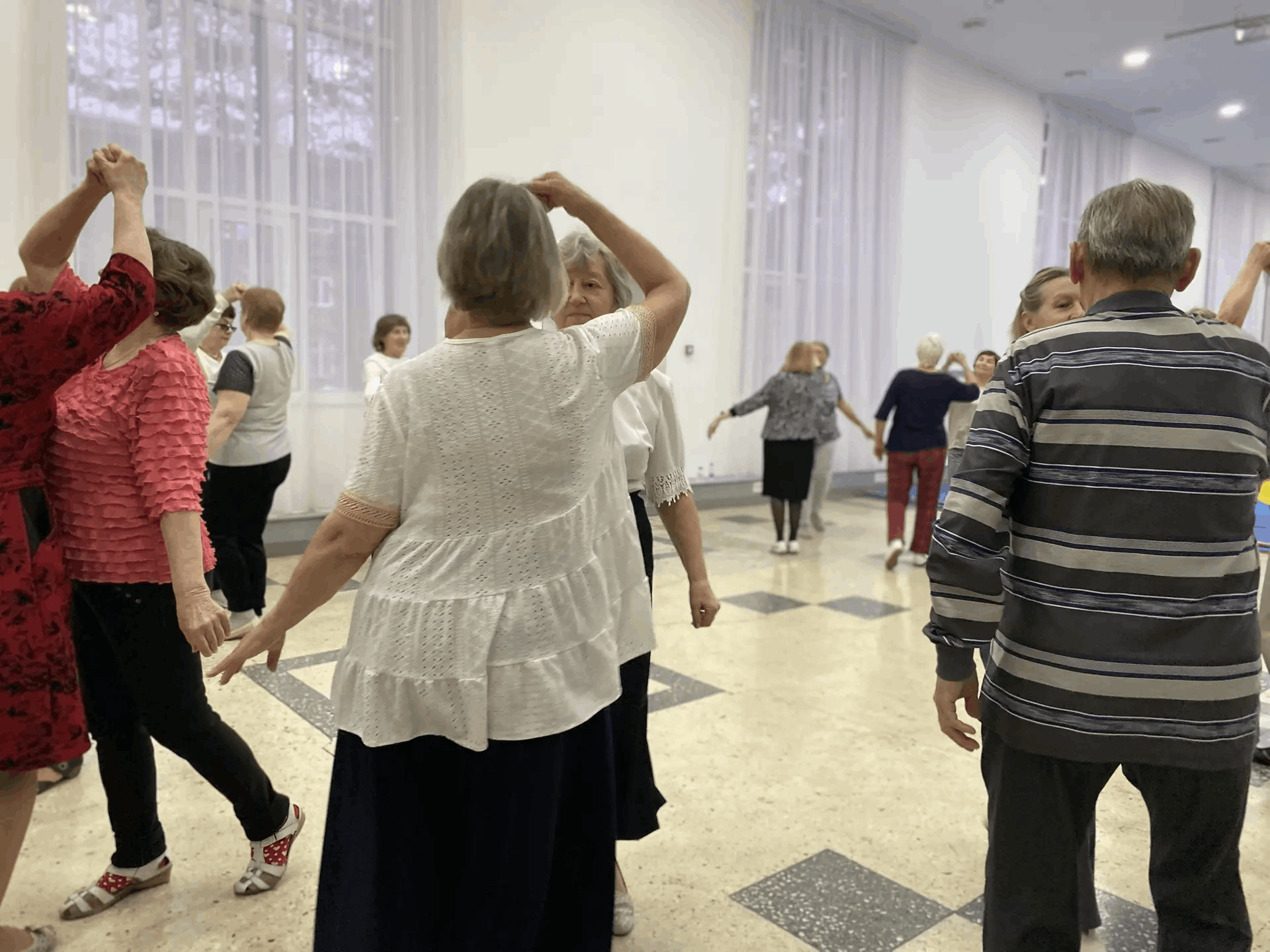 «Возраст танцу не помеха»