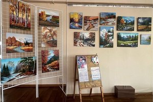 Художественная выставка «Палитра времён года»