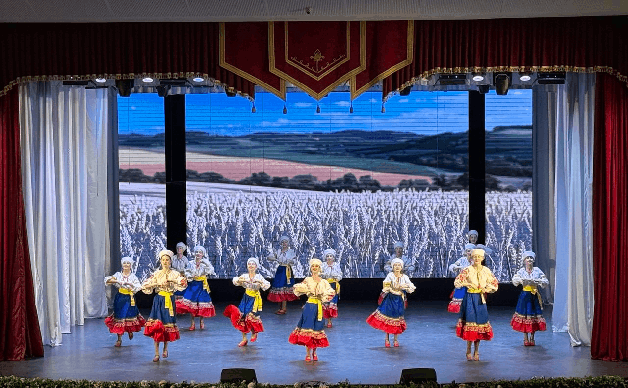 Отчетный концерт «Народов дружных хоровод»