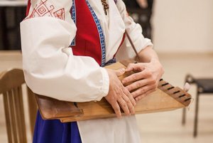 Программа «Музыкальное путешествие по Руси: от гуслей до гармони»