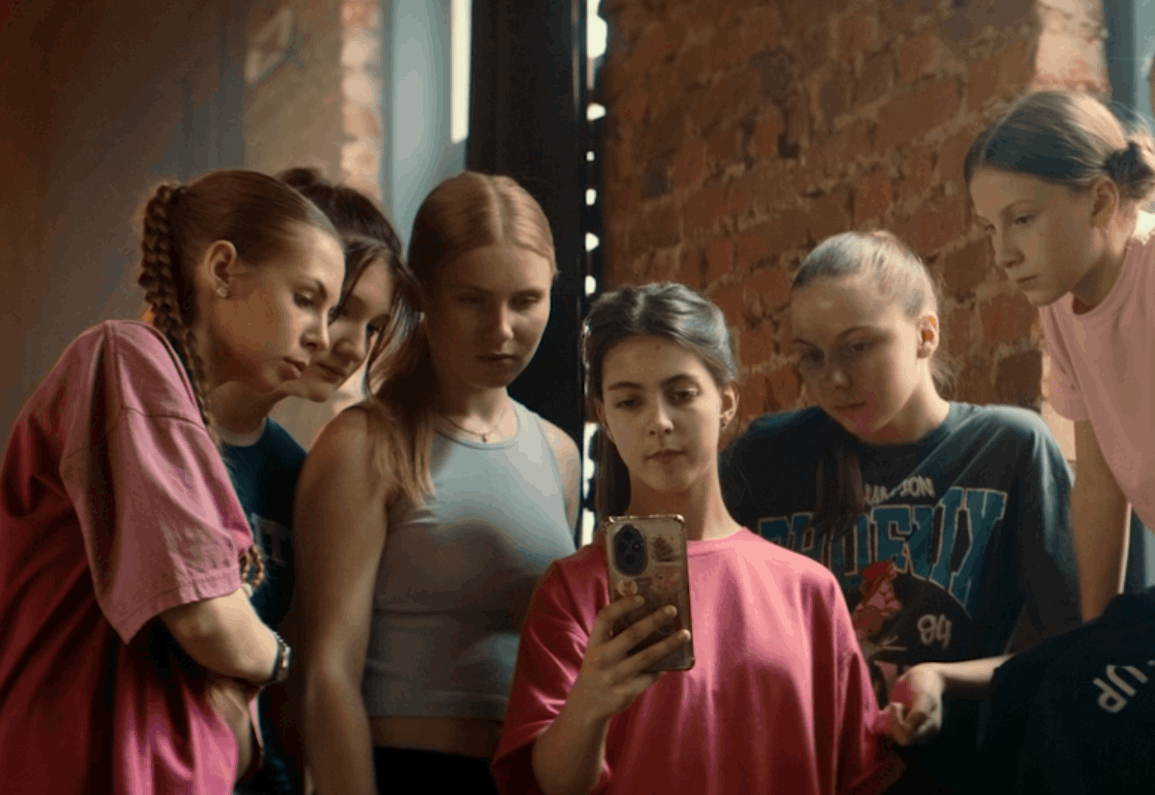 Показ фильма «Распаковка»