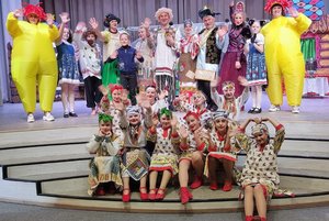 Спектакль «Ивашка против Яги»