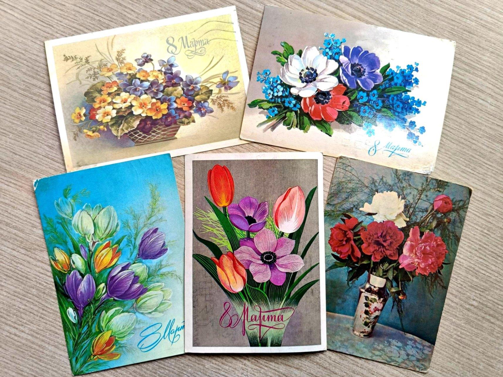 Мини-выставка «Весенний вернисаж»