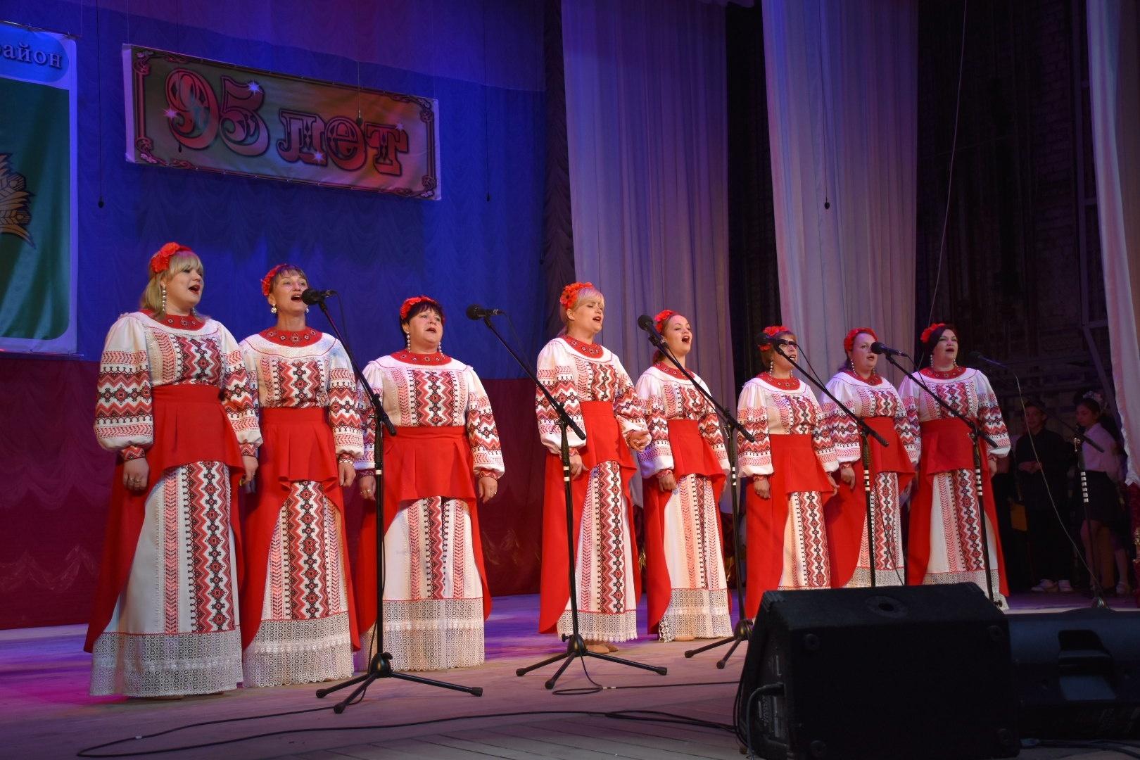 Концертная программа «Для Родины песню пою»