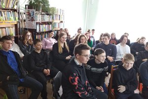 Урок мужества «И мы в молчанье головы склоняем»