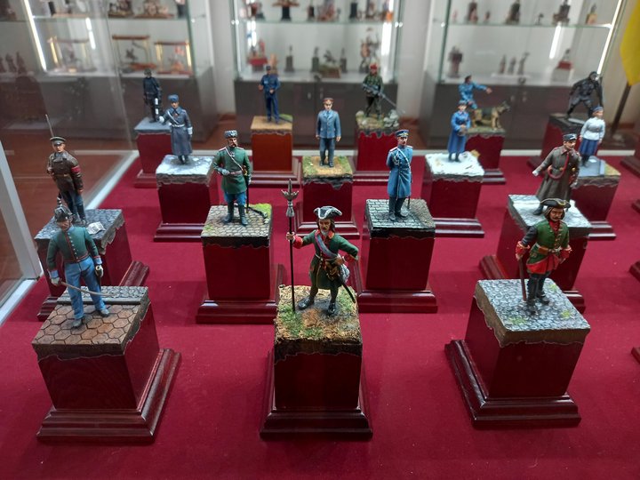 Выставка «История в миниатюре: взгляд сквозь века»