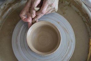 Мастер-класс на гончарном круге