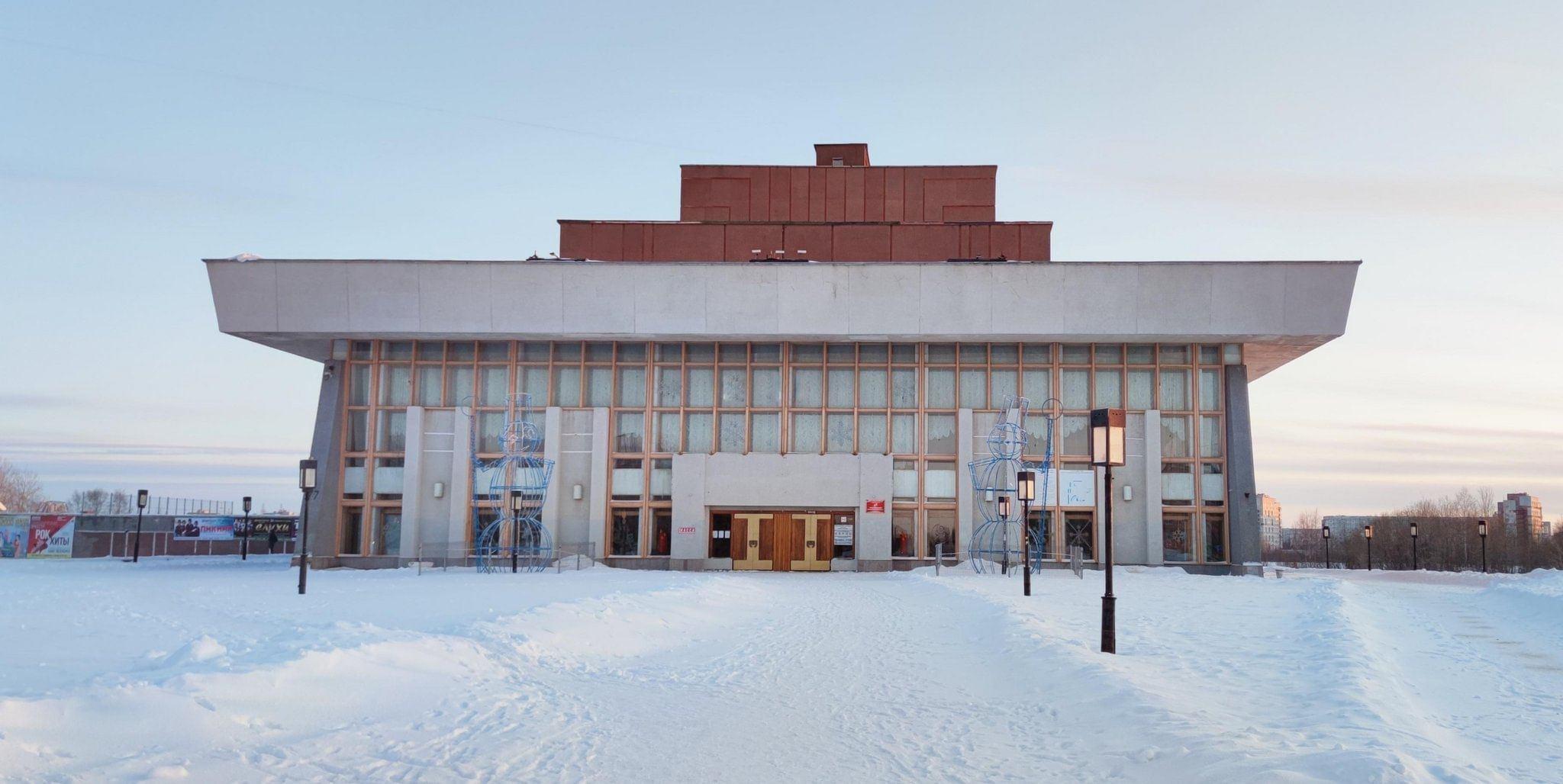 Спектакль малой формы «Свои»