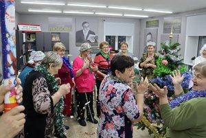 «Ёлкино шоу»