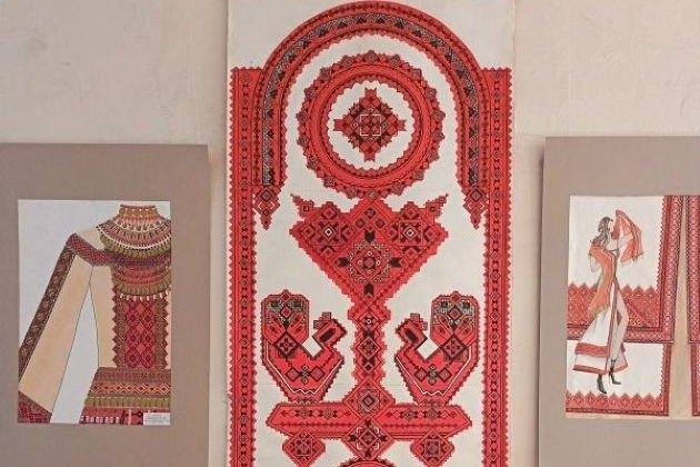 Выставка преподавателя и учеников Острась Л. М. «Наследие мастера»