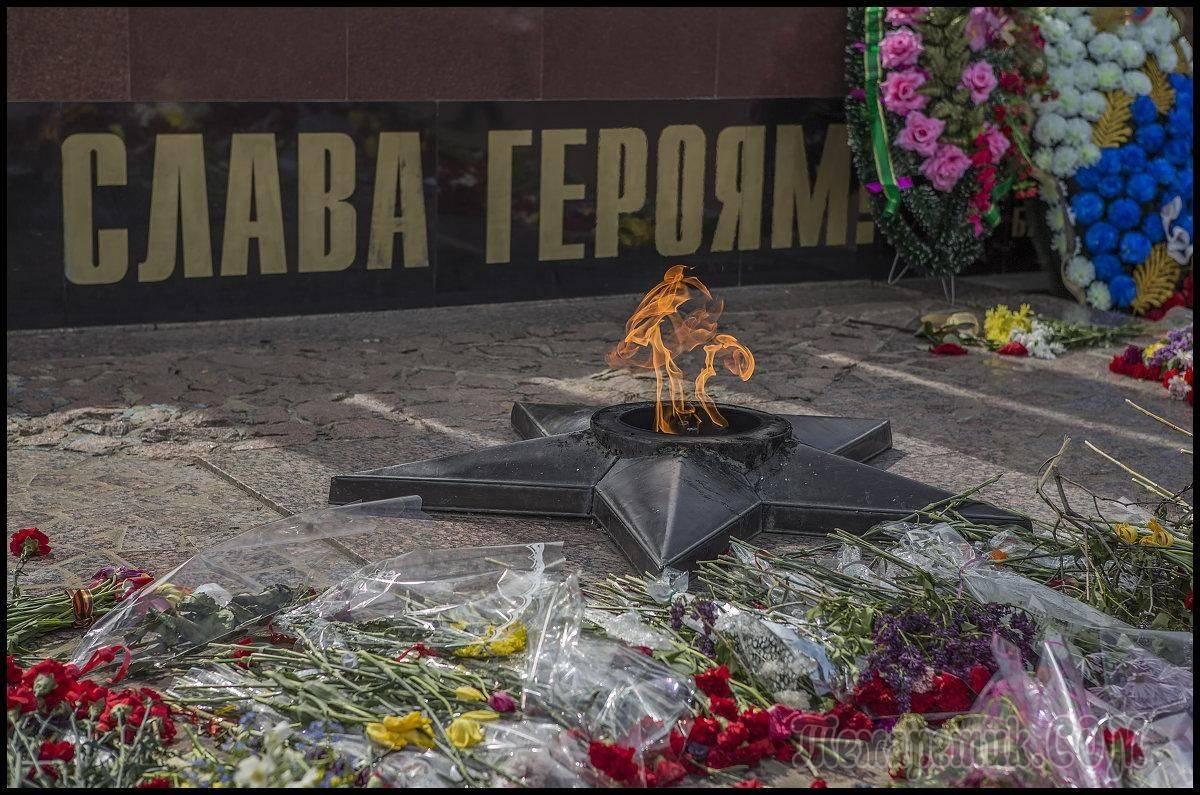 Патриотический час «Героям слава!»