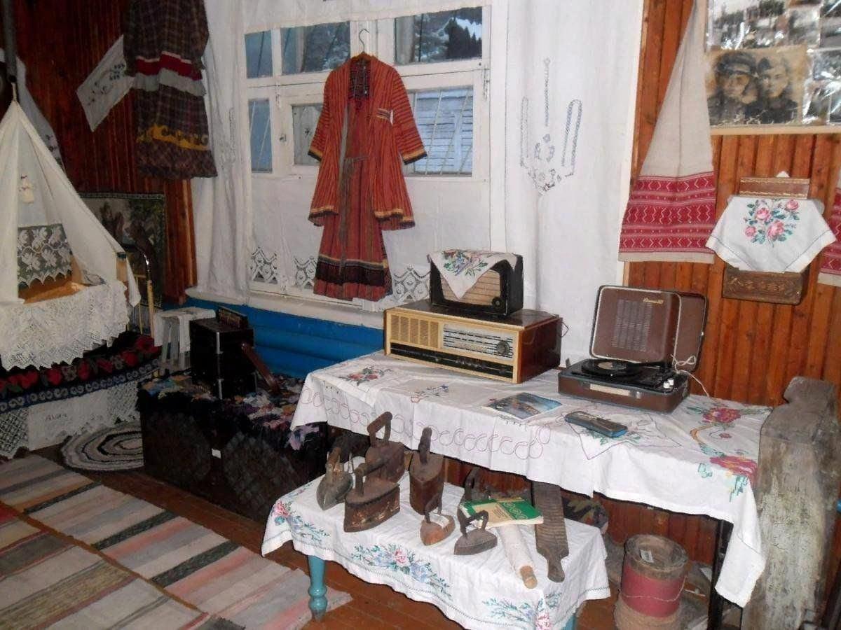 Познавательная программа «Убранство марийской избы»