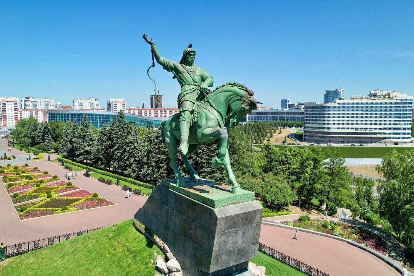 «Салават Юлаев - башкирский поэт»