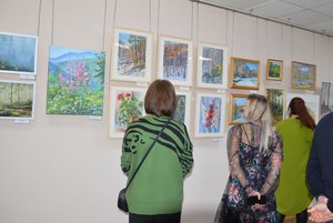 Выставка «Весенний вернисаж»