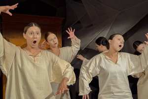 Спектакль «Коробочка»