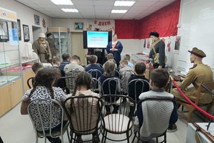 Патриотический час «Наши улицы – наши герои»