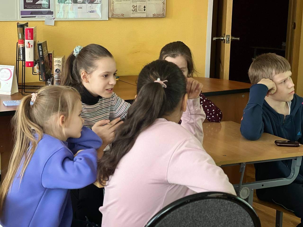 Конкурсно-игровая программа ко дню знаний и международному дню распространения грамотности