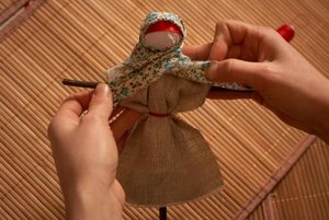 Мастер-класс «Желанница –обережная кукла, исполняющая желания»