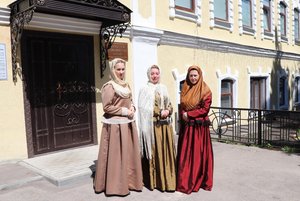 Шоу «Традиционный русский костюм»