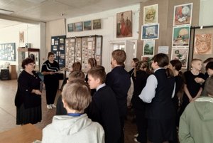 Военно-патриотический час «Герои останутся в сердцах навсегда»