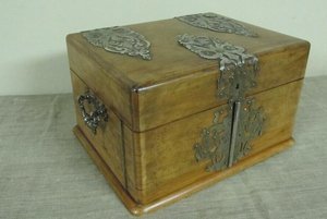 Выставка «Что в шкатулочке хранится?»