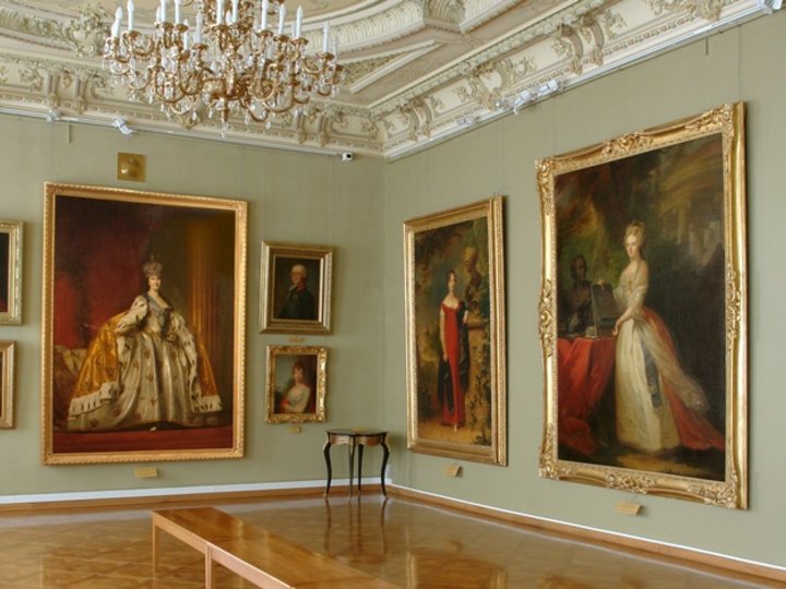 Экспозиция «Русское искусство XVI – начала XX века»