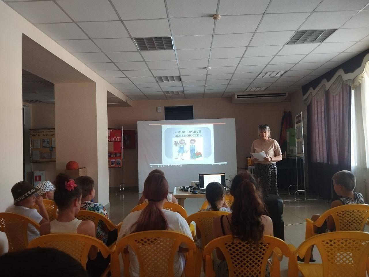 Познавательная игра «Знай свой флаг»