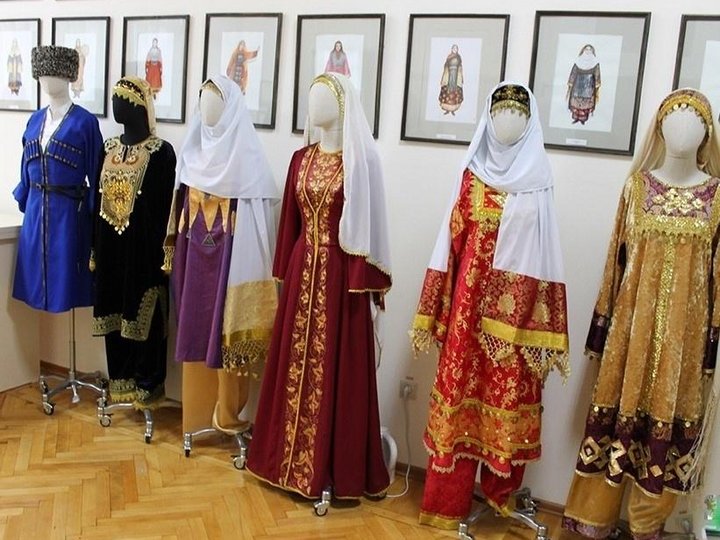 Фотовыставка «Традиционный женский костюм народов Дагестана»
