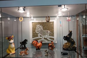 Выставка «Под звон копыт и колокольчиков»