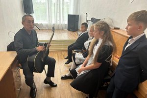 Образовательный курс «Уроки гитары»