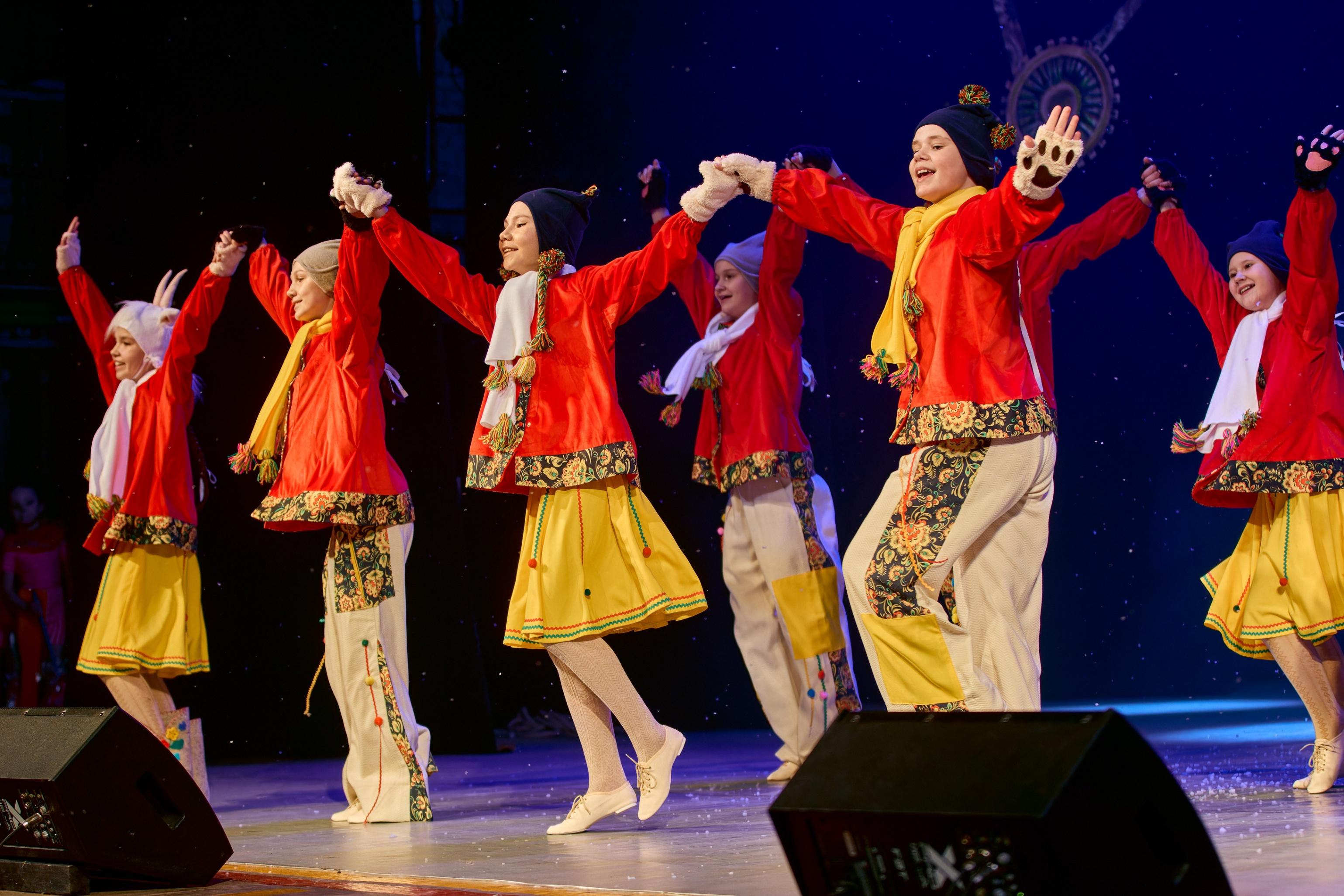 Фестиваль танца «Зажигаем по-народному»