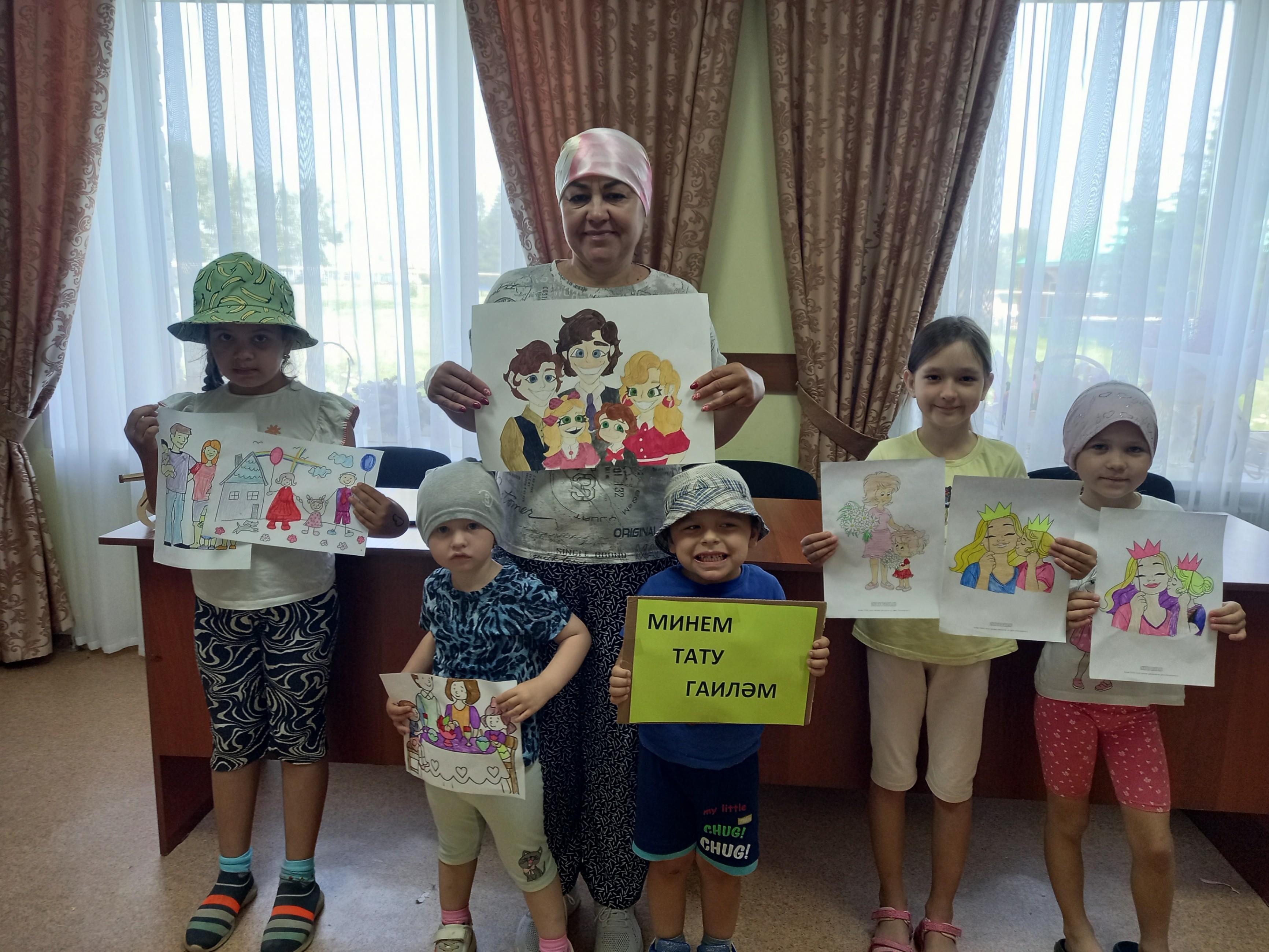 Конкурс рисунков «Моя дружная семья»