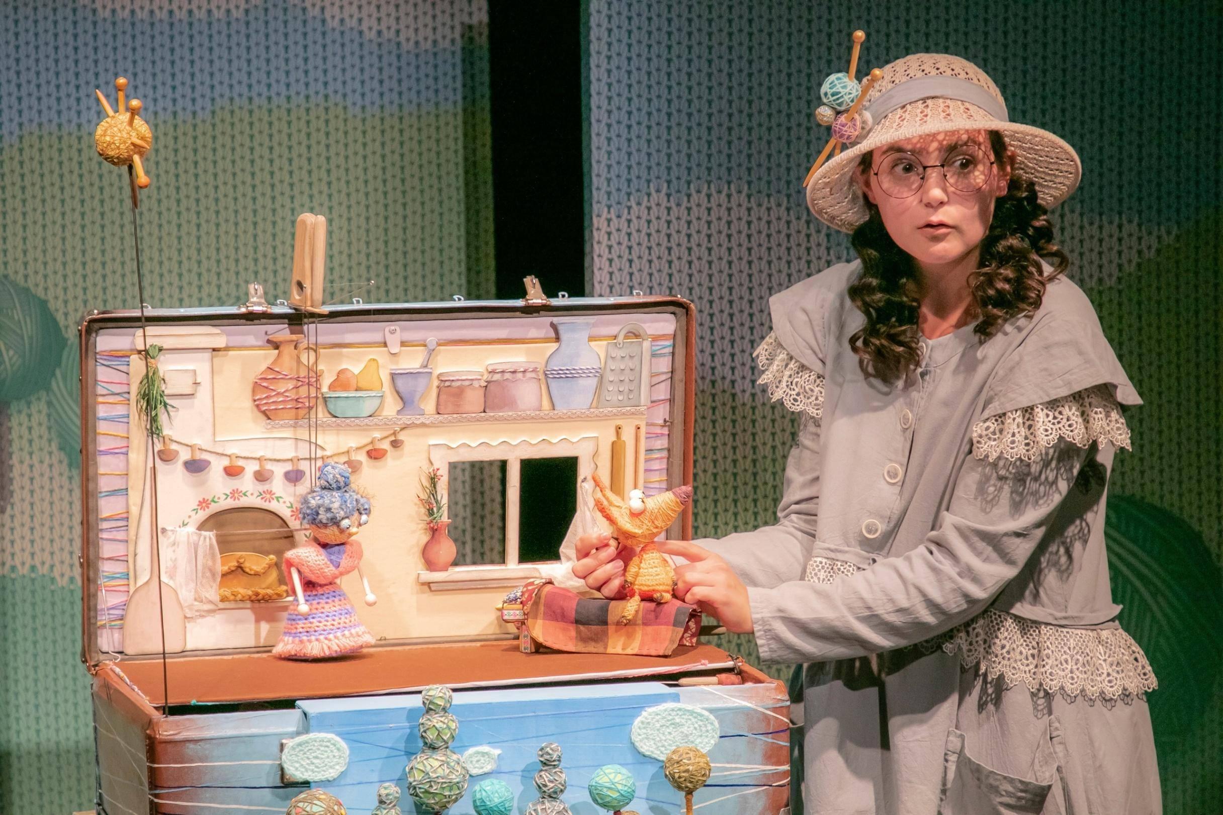 Спектакль «Лисичка с клубочком»