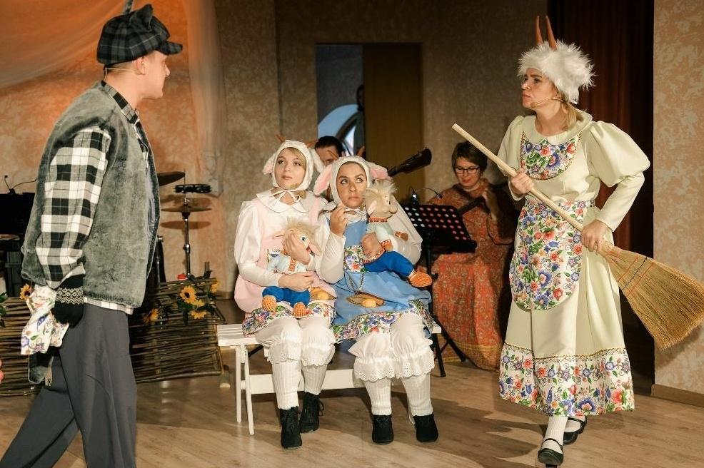 Спектакль «Волк и козлята»