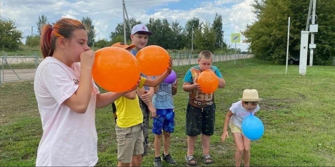 Развлекательно игровая программа «Пусть всегда смеются дети на планете»