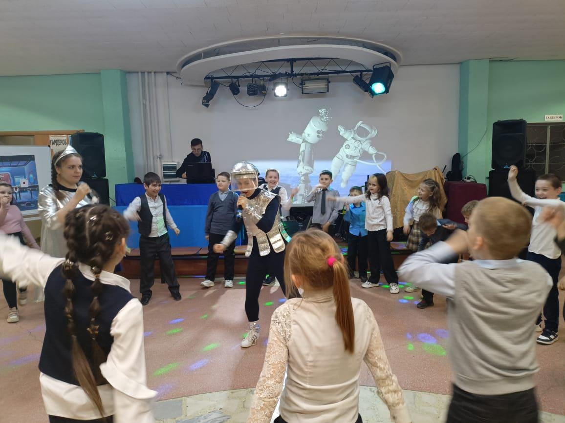 Познавательная программа «Космическое путешествие»