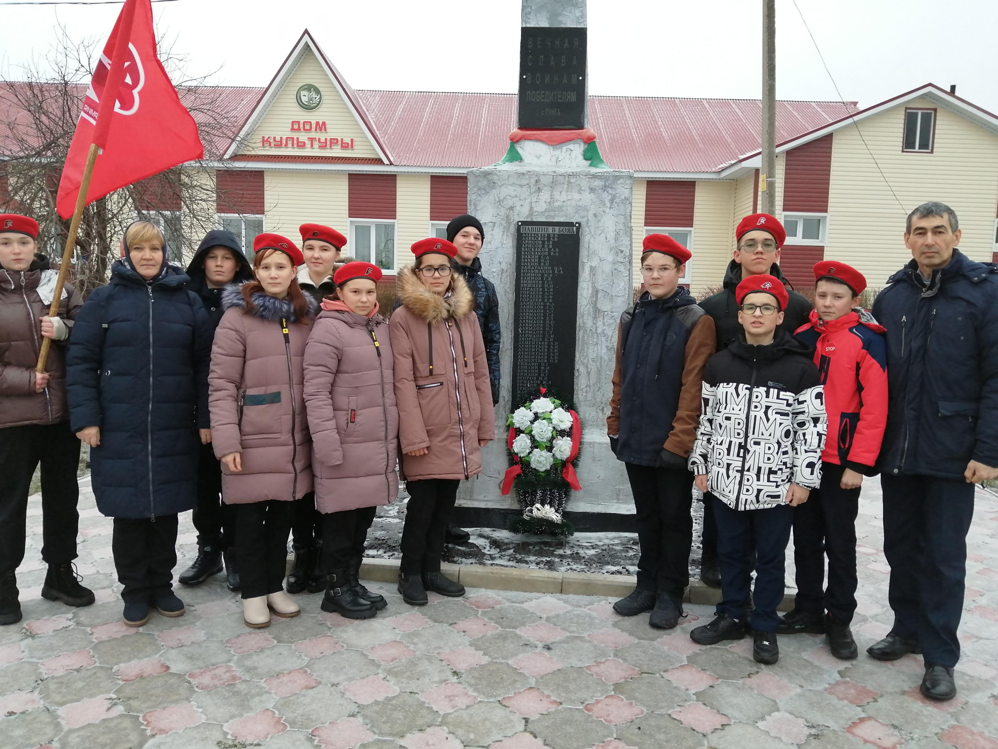 Час мужества «Славные сыны отечества»