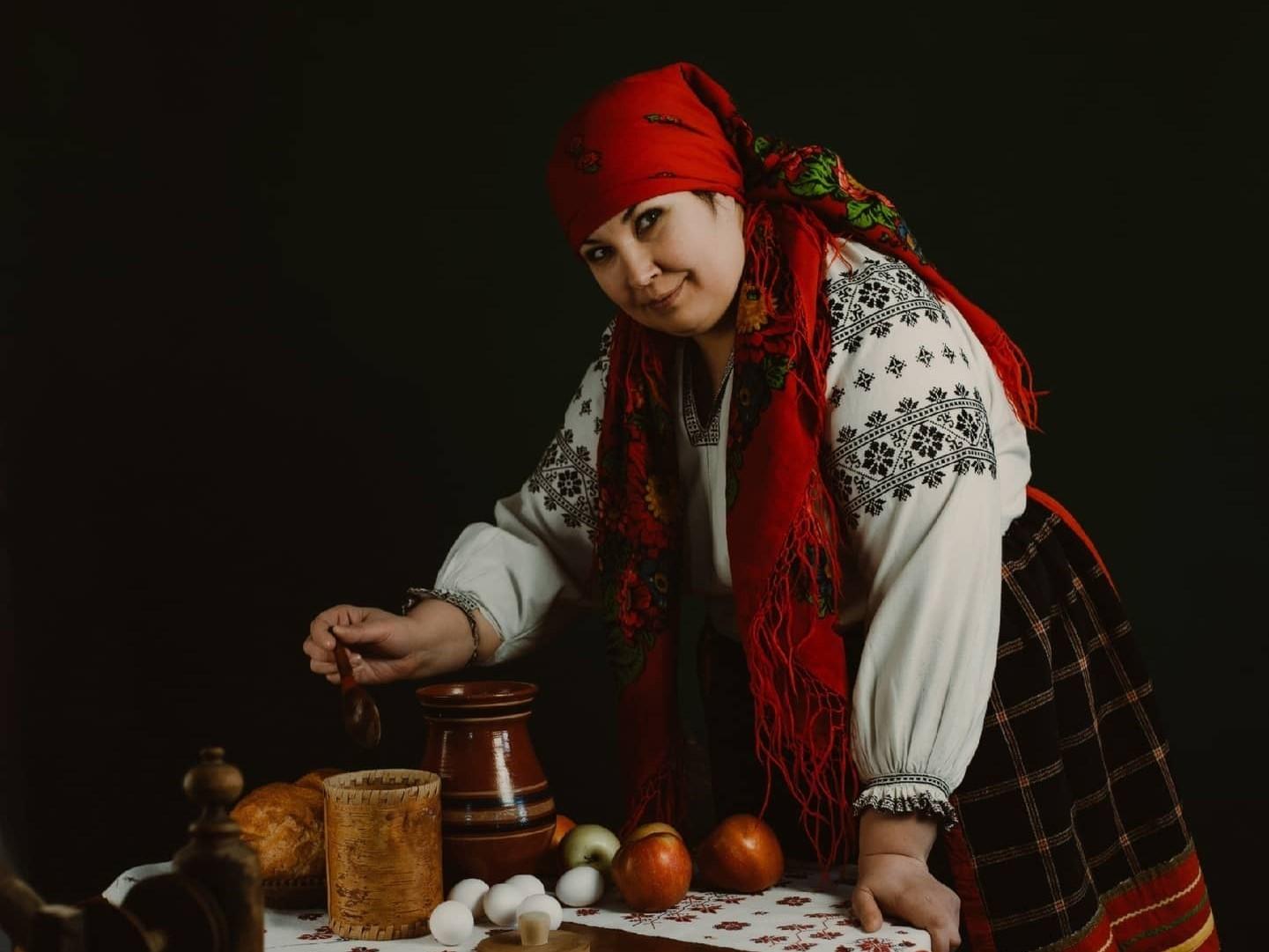 Виртуальная галерея народного костюма: «Чем богаты, тем и рады»