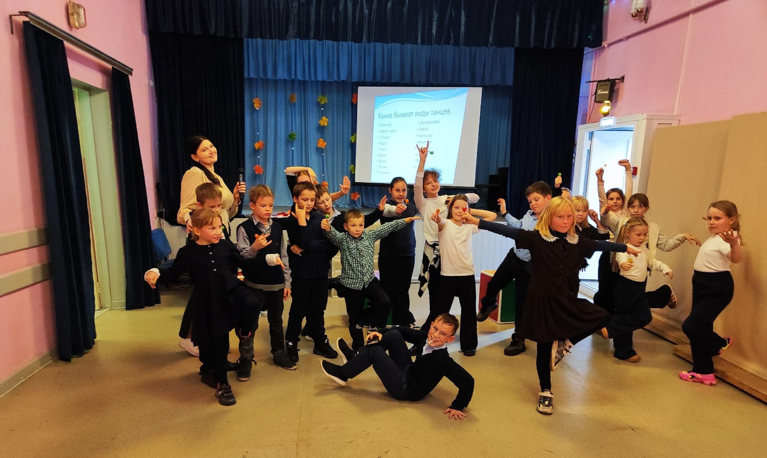 Конкурсно – игровая программа «Веселью УРА!»