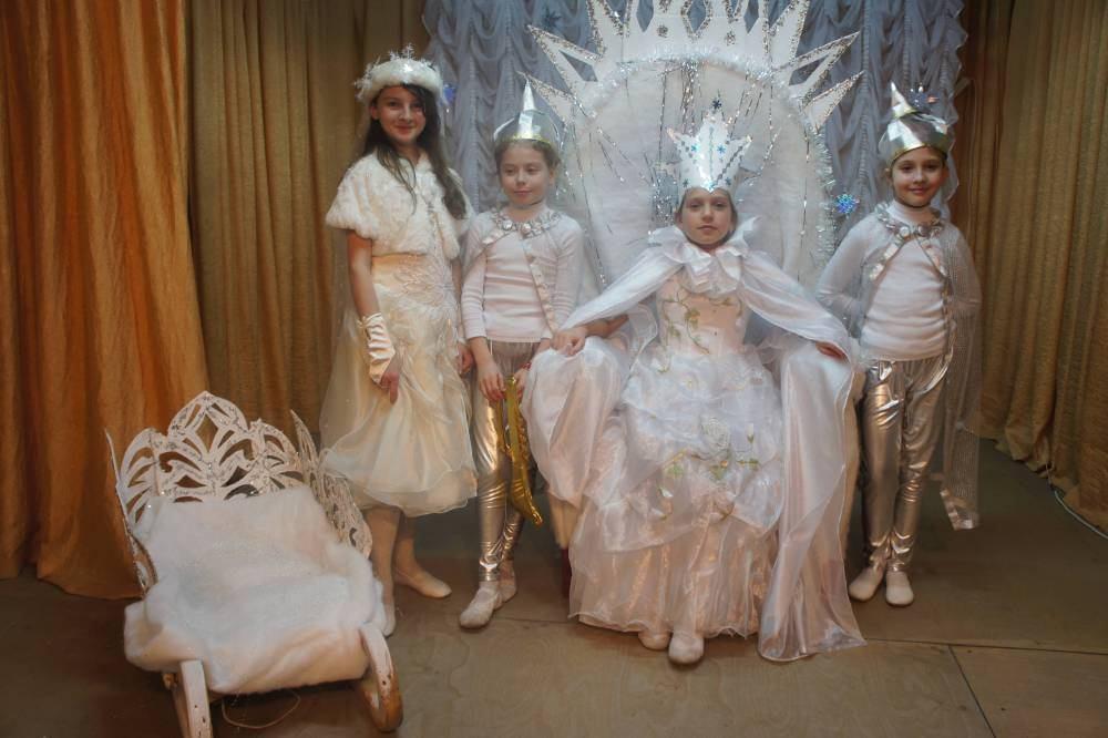 Игровая программа «Проделки Снежной королевы»