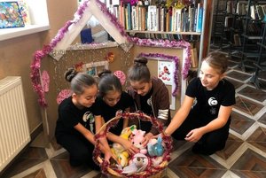 Познавательно-развлекательная переменка «Детям подарим сказку»