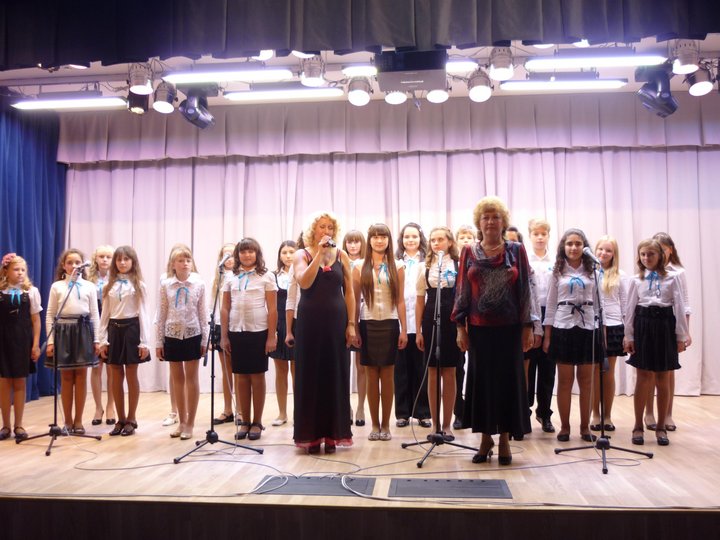 <small>Автор: Бондаренко Наталья Вячеславовна.</small> <small>Источник: Архив ДШИ.</small>