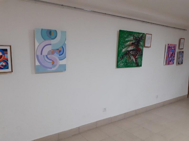 Выставка «Абстрактная живопись в творчестве яйвинского художника Ольги Ильиной»