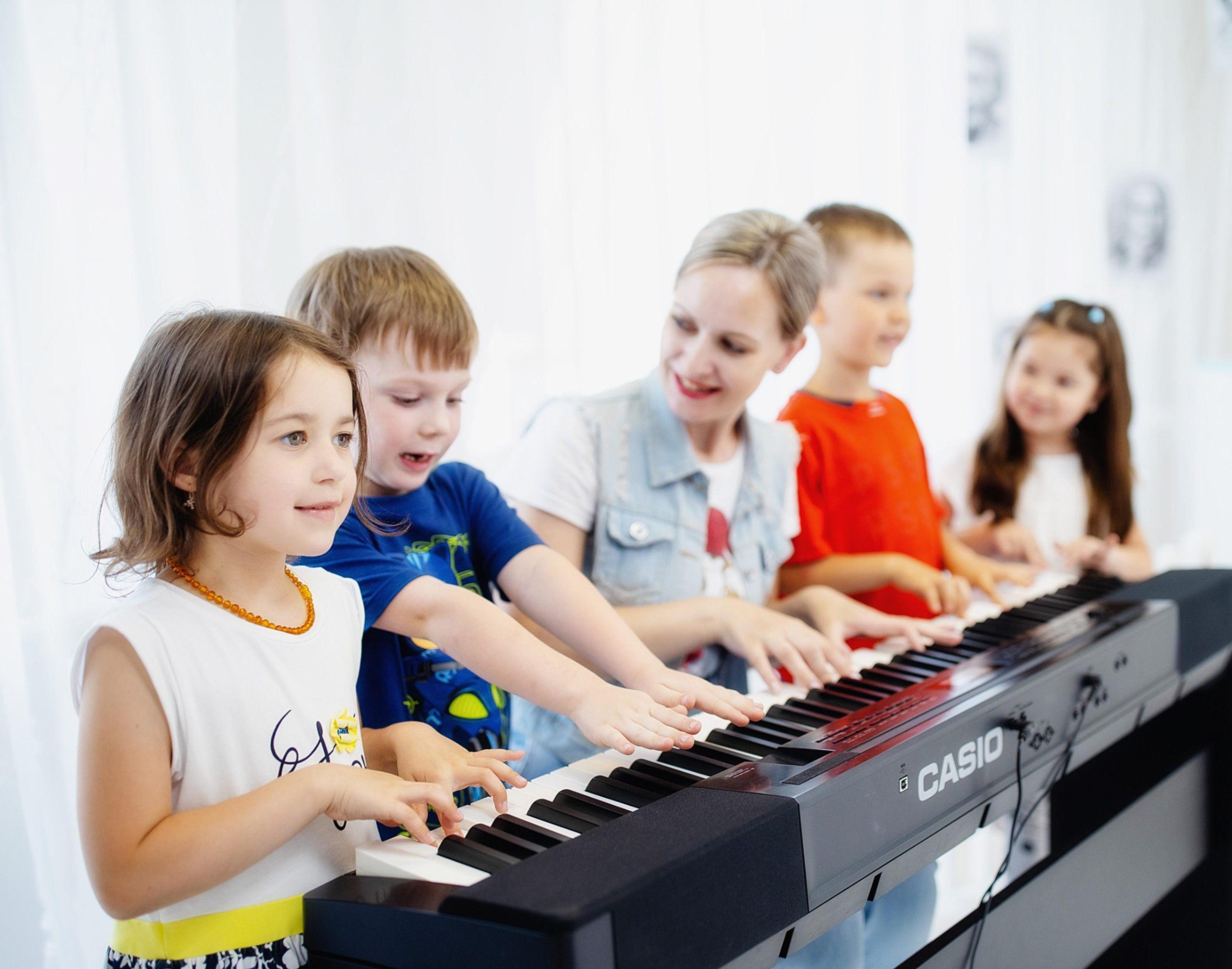 Музыкальное шоу «До. Ре. Ми»