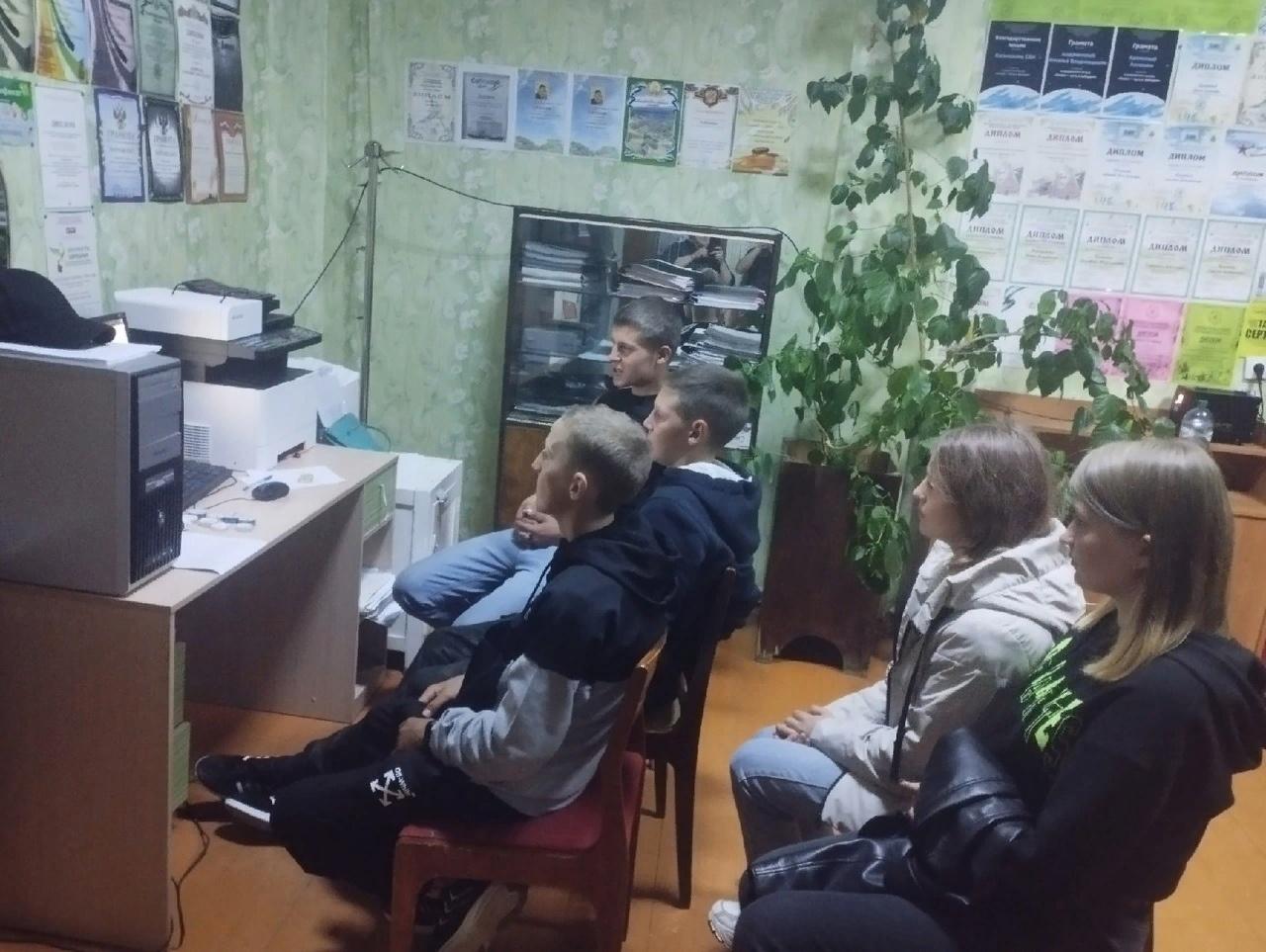 Патриотический час «О Родине, о доблести, о славе»