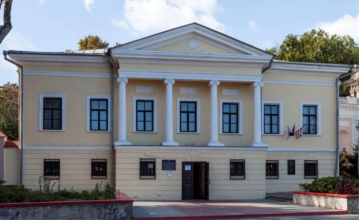 Открытие выставки «Путешествие по Киммерии»