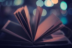 Книжная выставка «Любимые книги читателей»